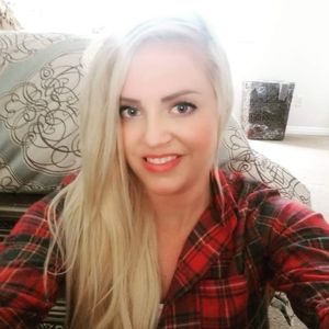 Meet your Posher, Ellie